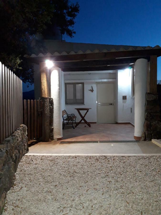 Casa Toloi Apartamento Dorgali Exterior foto